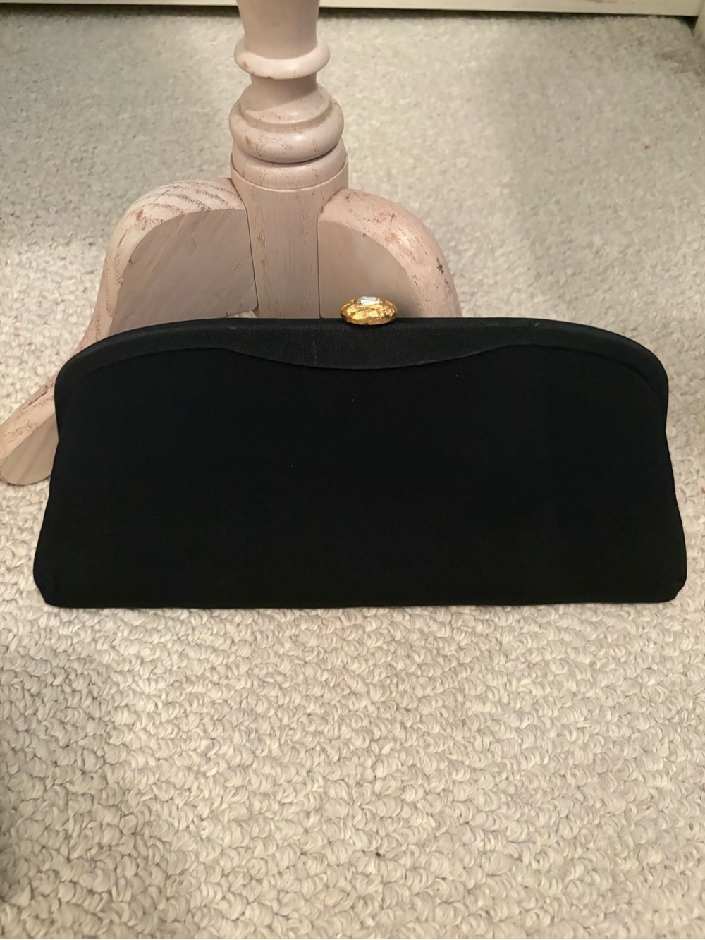 Vintage Classic Black Evening Clutch Handbag closure with rhinestone
